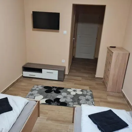 Vendégház Pitvar